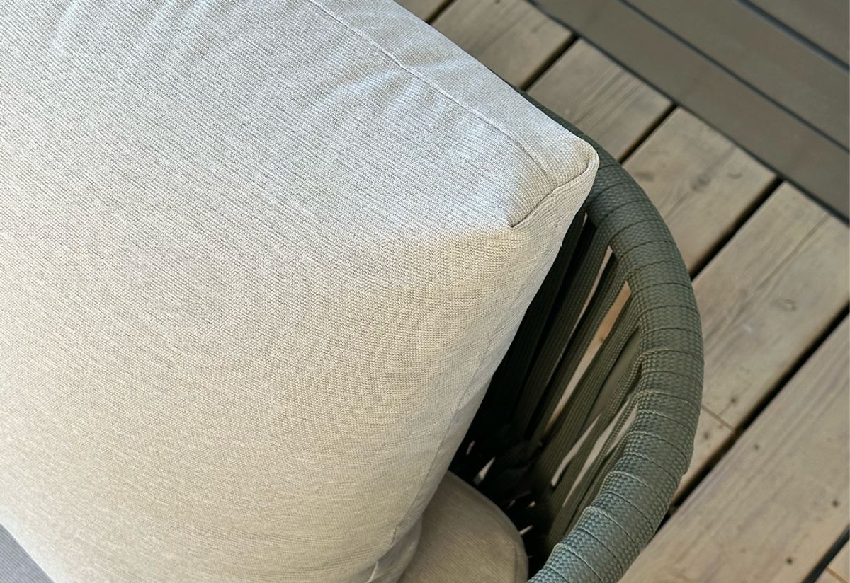 UTSOLGT. Solglimt, grønn/beige. Så mye møbler for pengene!